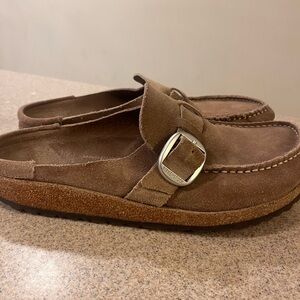 Birkenstock Brown Suede Buckley clogs
